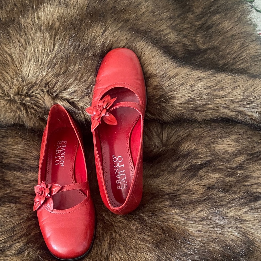 Franco Sarto Women's Vibrant Red Loafers